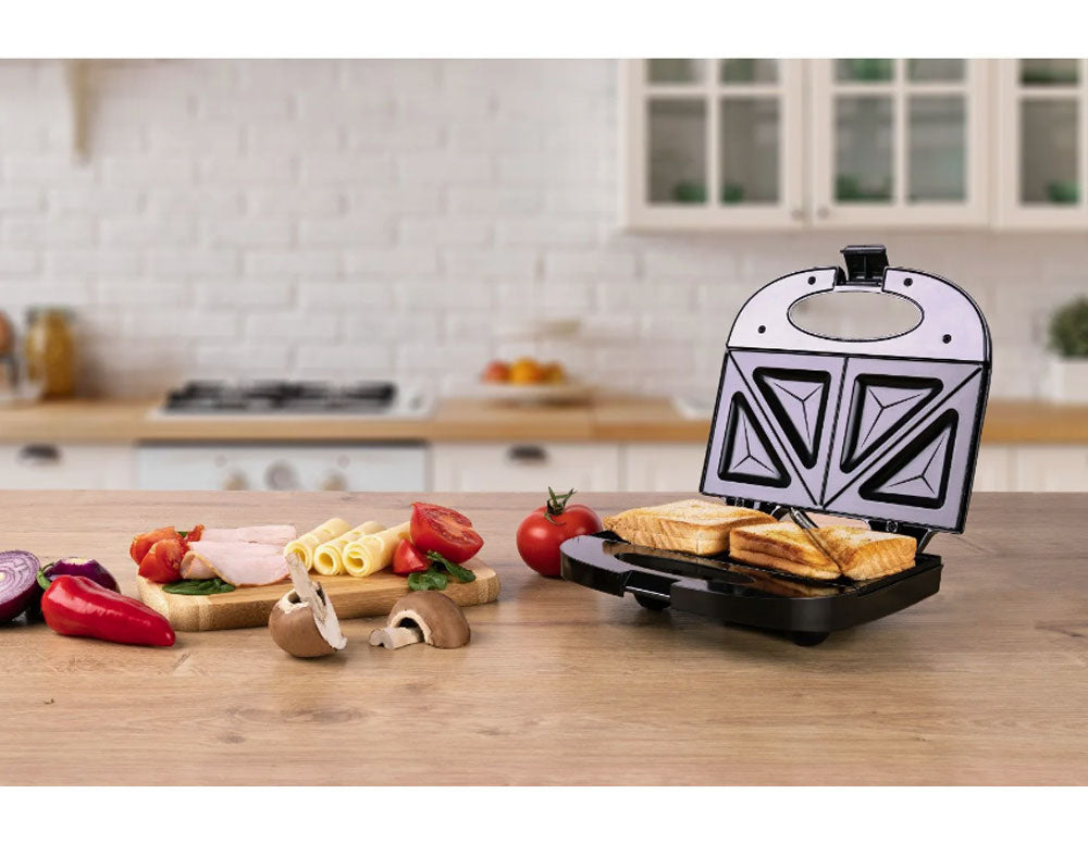 Prăjitor de sandvișuri MESKO MS 3032, 850W, Pentru 2 felii, Farfurii triunghiulare, Negru 