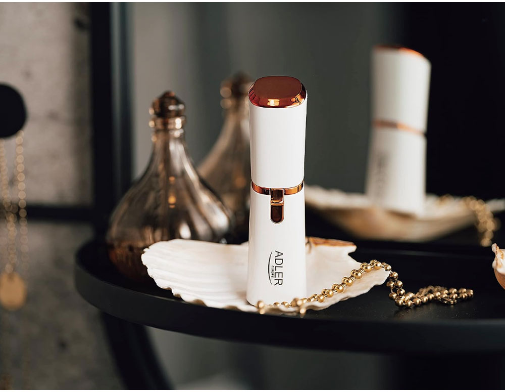 Aparat de tuns facial pentru femei ADLER AD 2939, lumină LED, fără fir, perlat/auriu 