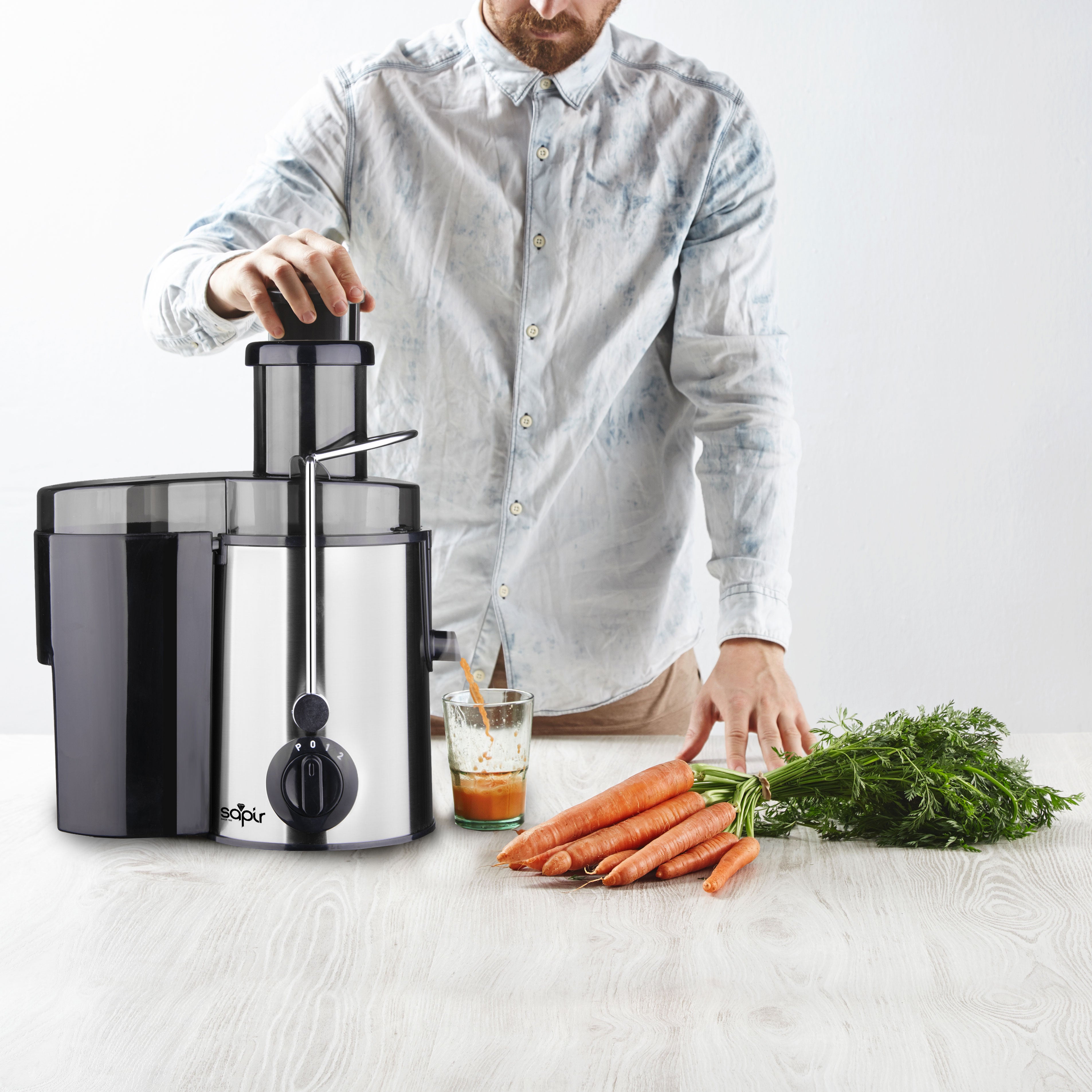 Storcător de fructe și legume SAPIR SP 1160 O, 600W, 450 ml, 2 viteze, Argintiu/negru 